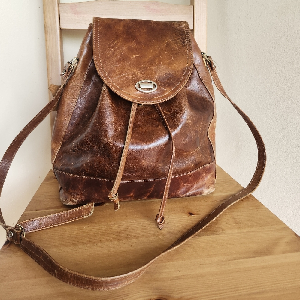 Vintage Leather Bucket Crossbody Bag